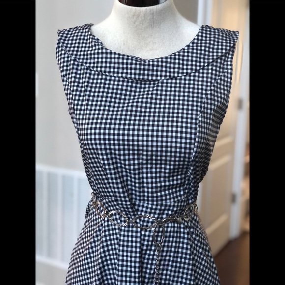 Dresses & Skirts - Vintage Gingham Dress Size Small